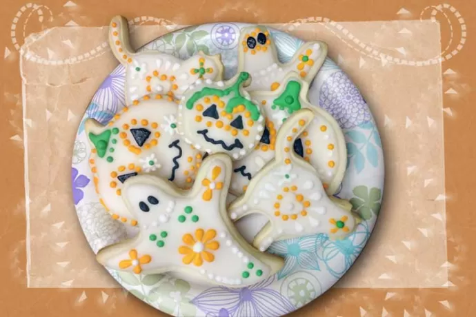 Plate of Dia de los Muertos cookies