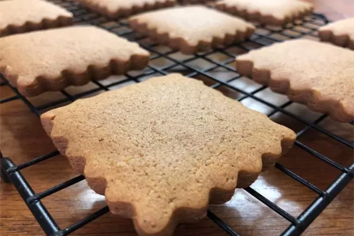 Gingerbread Tea Cookies